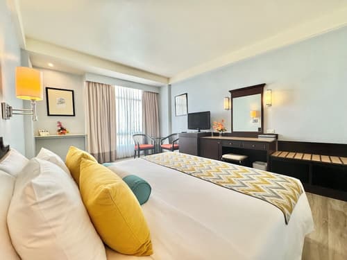 Phuket Merlin Hotel, Room