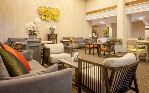 Phuket Merlin Hotel, Lobby lounge