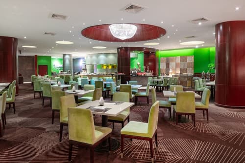 Holiday Inn Shanghai Pudong Nanpu by IHG, Restaurant