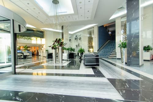 Continental Forum Sibiu, Lobby