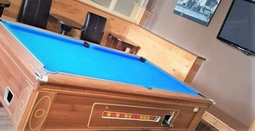 The Royal Victoria Hotel, Billiards