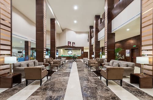 Holiday Inn Riyadh al qasr by IHG, Lobby sitting area