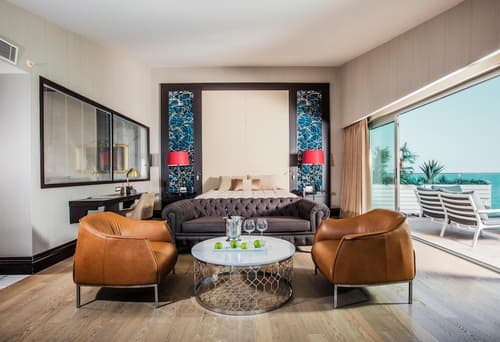 Charisma De Luxe Hotel, Room