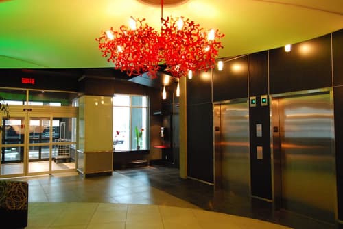 Grand Times Hotel, Interior entrance