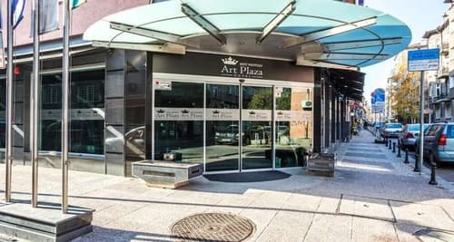 Art Plaza Hotel, Exterior detail