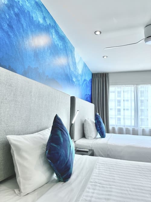 Auckland City Hotel, Room