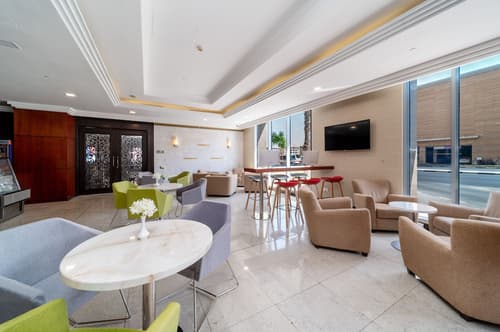 Star Metro Deira Hotel Apartments, Lobby sitting area