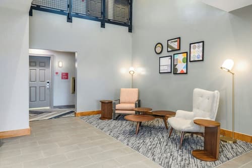 Four Points by Sheraton Bedford Manchester Airport, Lobby