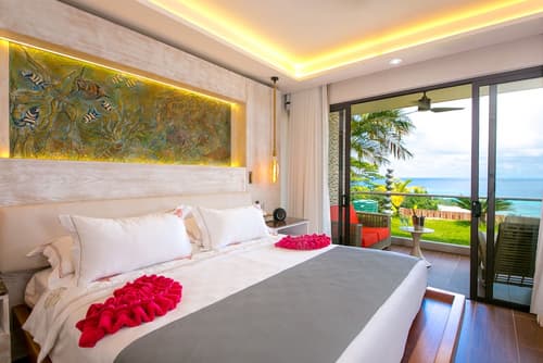 Le Duc de Praslin, Room