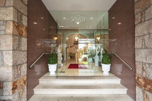 The Savoy Jersey, Interior entrance