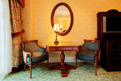 Hong Kong Disneyland Hotel, Room