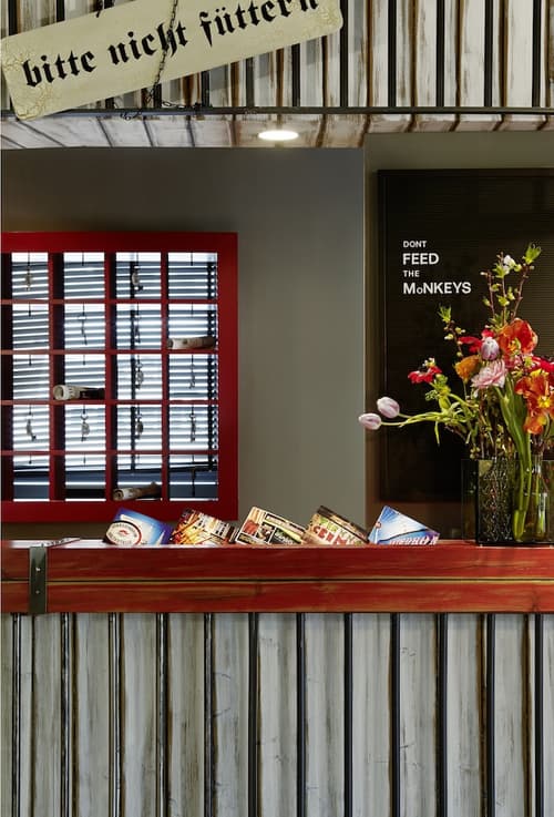 25hours Hotel Vienna at MuseumsQuartier, Reception