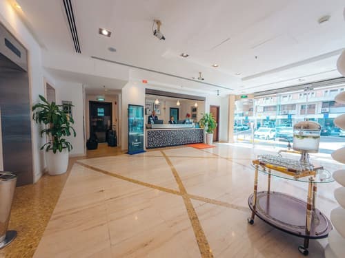 Kingsgate Hotel Abu Dhabi, Lobby