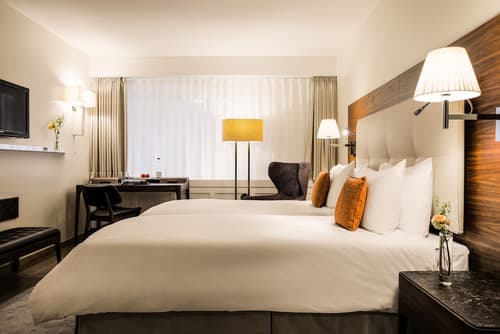 Astoria Lucerne, Room