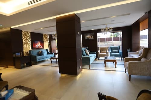 Naylover Hotel Suites, Reception