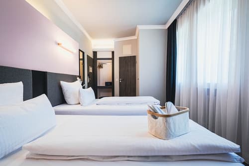 Mountainpark Kassel, Room