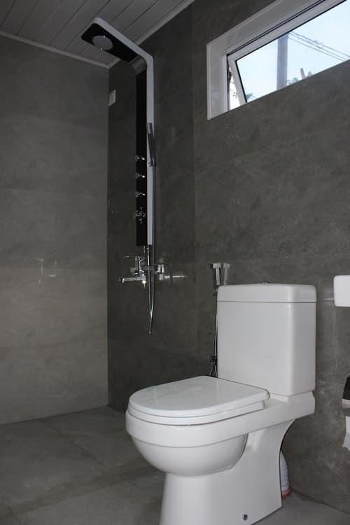 e-stay Hanthana Kandy, Bathroom