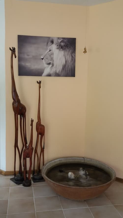 Hotel Uhland, Reception