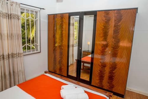 The Orchard Holiday Home, Room