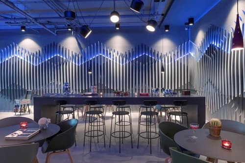 X Hotel, Bar (on property)