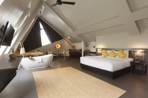 Anjali by Syphon, Room