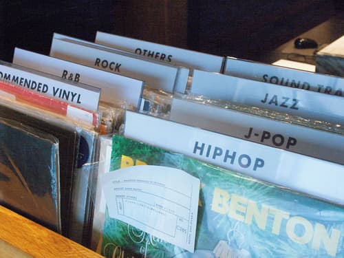 Hotel She, Osaka, Lobby