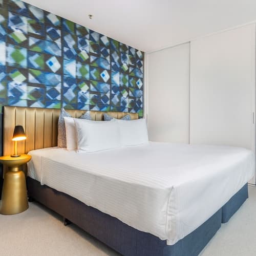 Quest Flemington Central, Room