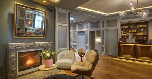 Reykjavik Konsulat Hotel, Curio Collection by Hilton, Reception