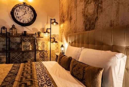 RomAntic Dreams, Room