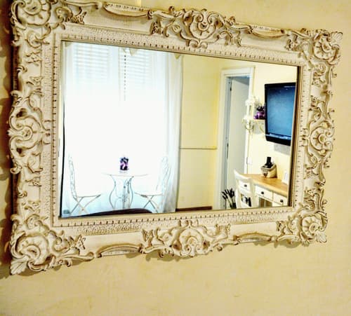 RomAntic Dreams, Room