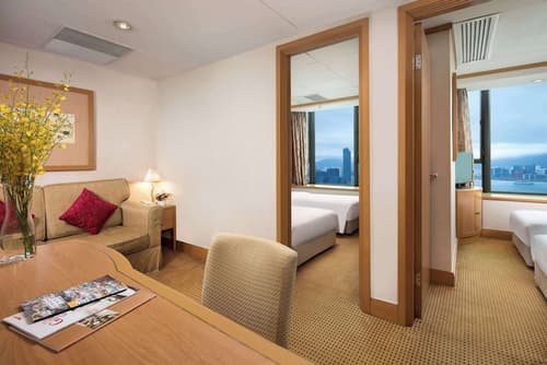 Ramada by Wyndham Hong Kong Grand View, Room