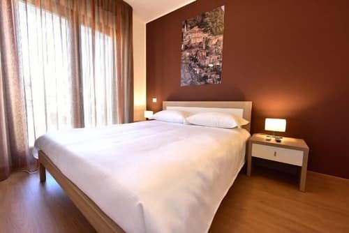 Trip Room & Breakfast, Room