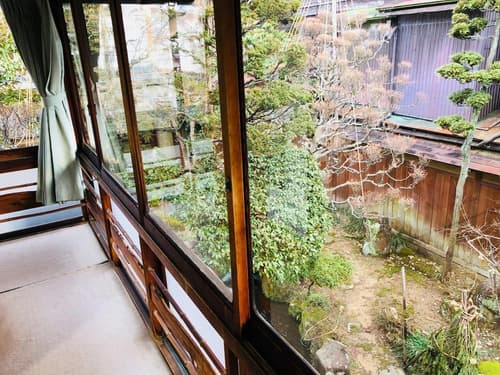 Ryokan Kaminaka, Balcony