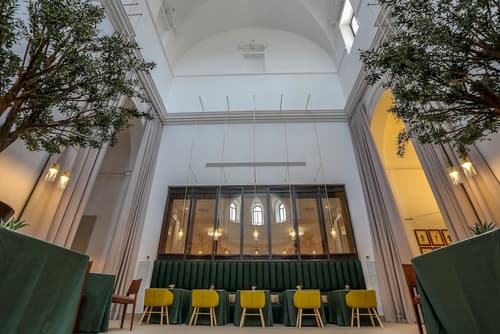 Parador de Lleida, Dining