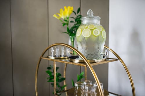 Legado Alcázar Hotel, Reception