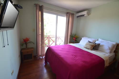 Caribbean Villages Apartments, Room