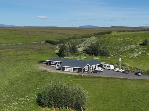 Hestheimar, Primary image