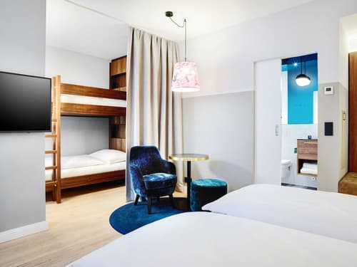 Stage 12 Hotel by Penz, Room