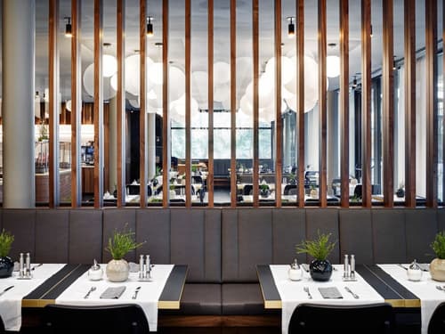 Stage 12 Hotel by Penz, Interior