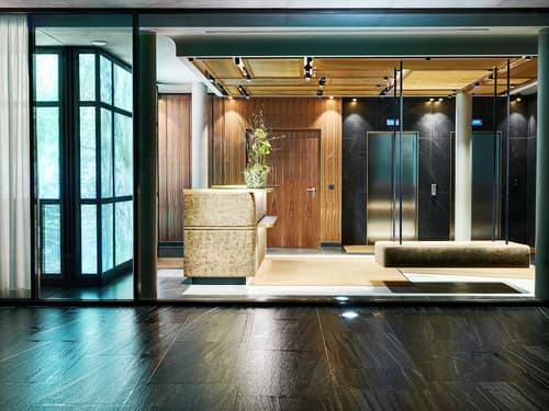 Stage 12 Hotel by Penz, Lobby