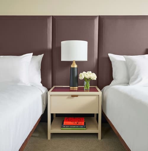 Hotel Savoy Kansas City, Tapestry Collection by Hilton, Room