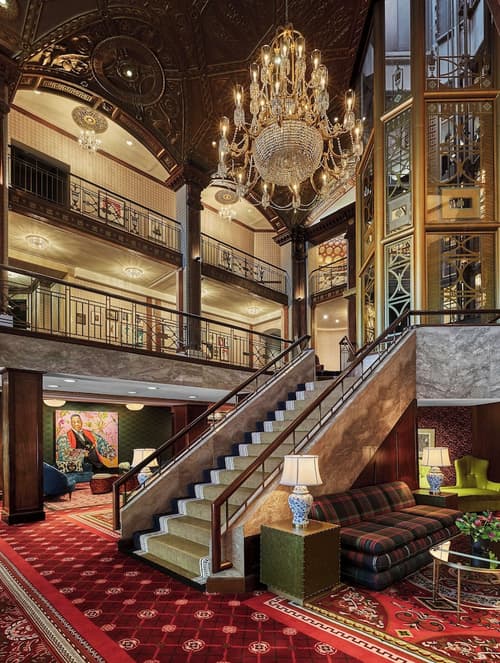 Graduate by Hilton Providence, Lobby