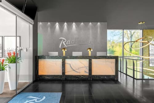 Radisson Hotel & Suites Amsterdam South, Reception