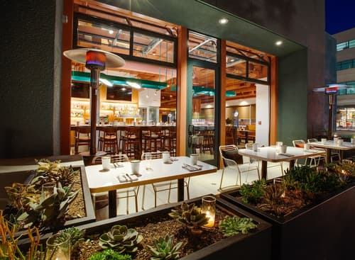 Gateway Hotel Santa Monica, Restaurant