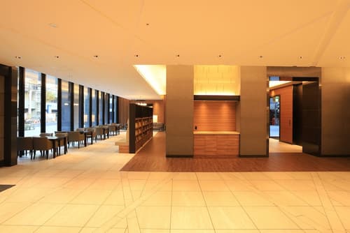 Smile Hotel Premium Osaka Hommachi, Lobby