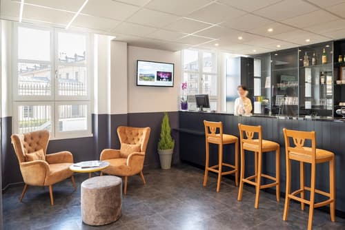 Hotel Des Lys, Reception