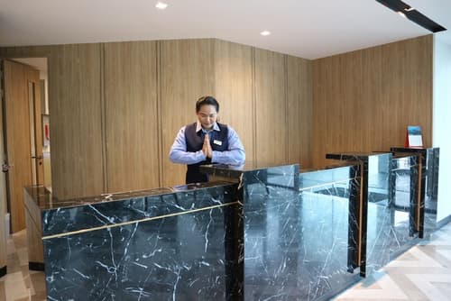 Bella B Hotel, Reception