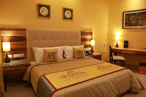juSTa Sajjangarh Resort & Spa, Room