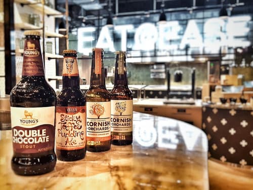 Hotel Ease Tsuen Wan, Bar (on property)