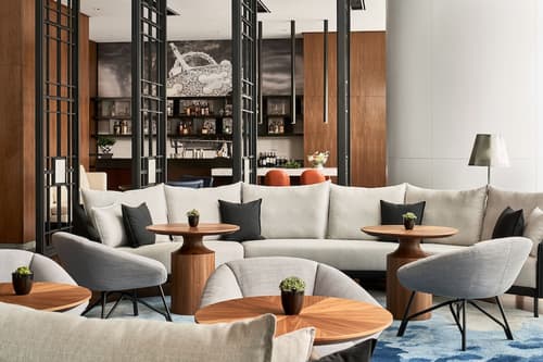 Le Méridien Petaling Jaya, Lobby sitting area